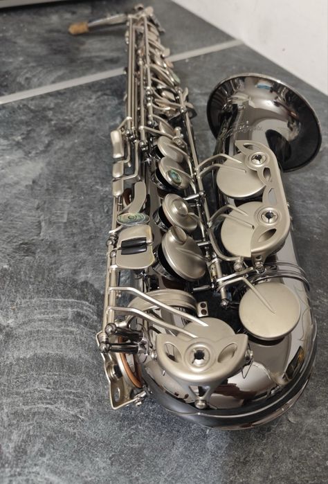 Vand saxofon Antigua in stare foarte  buna