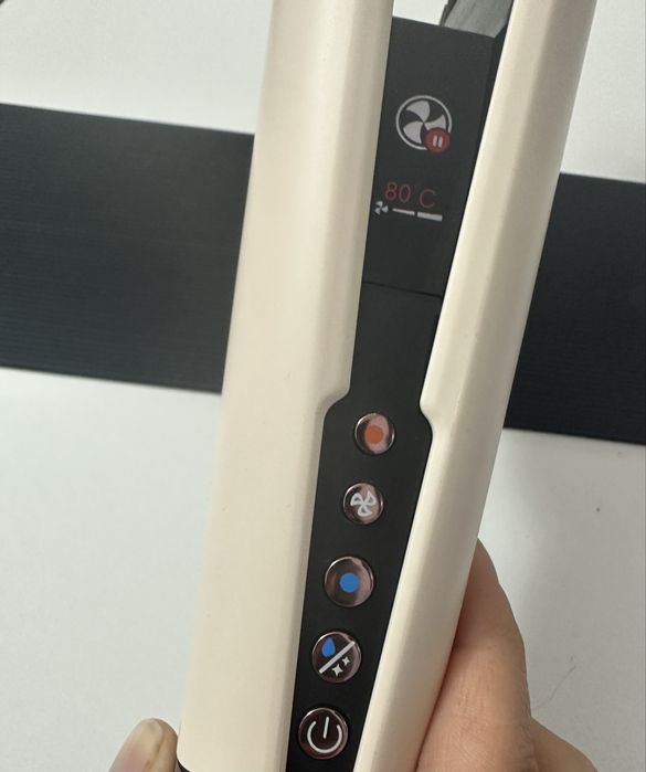 Dyson airstrait преса