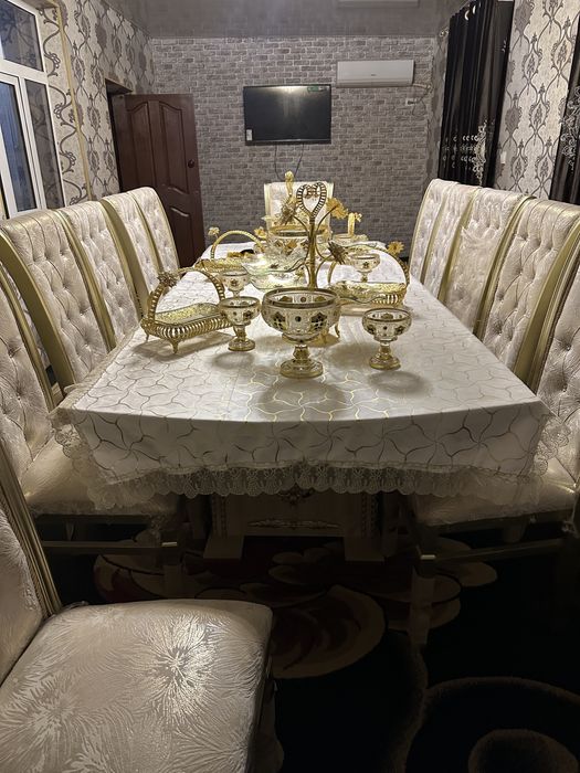 Mehmon xona uchun ajoyib stol stul 12 kishilik