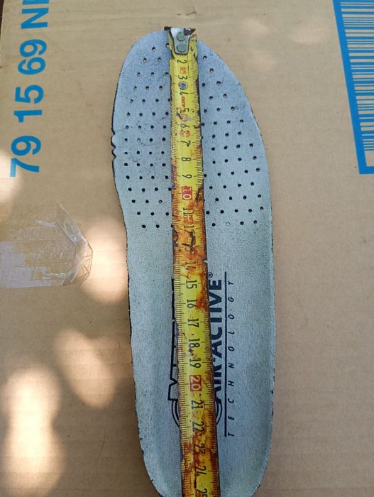 Adidași Asics TOG9N mărimea 39,5 și Meindl 6,5