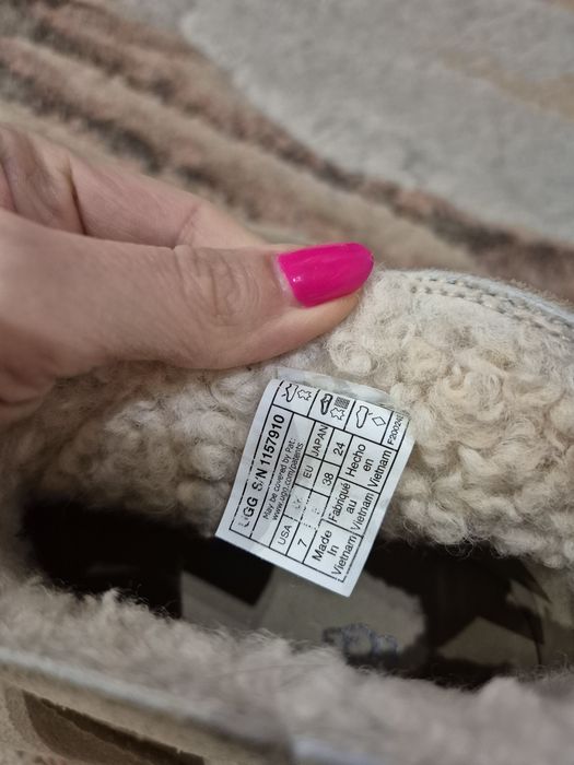 Дамски боти UGG 38ми размер