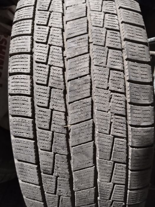 Автошины зимние б/у