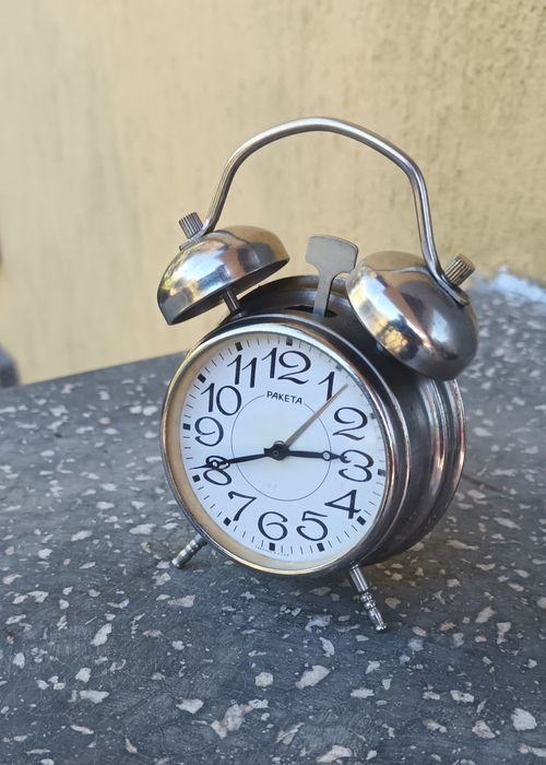 Ceas Raketa funcțional