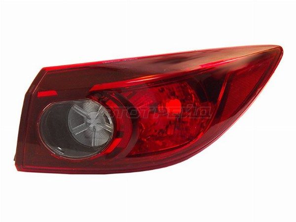 Фонарь задний Mazda Axela