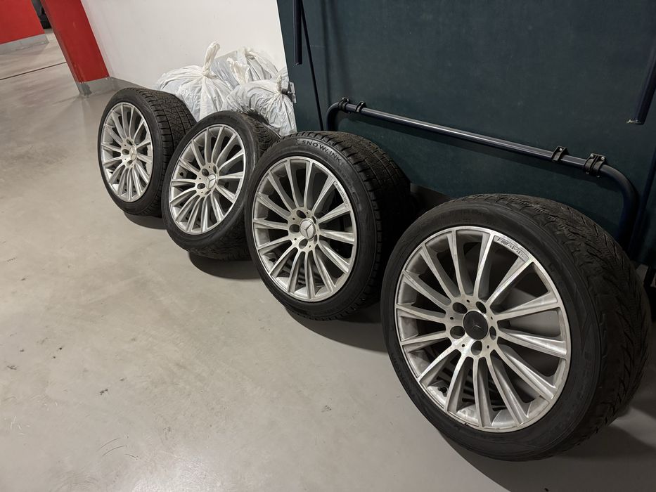 245/45R19 от Mercedes w222 оригинальные