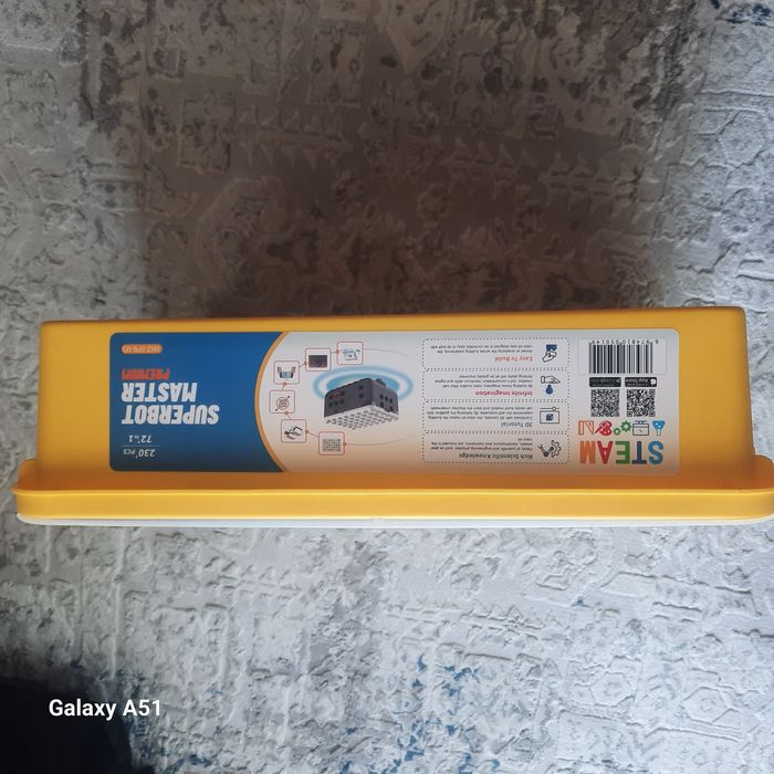 Продается конструктор для робототехники Makerzoid Superbot ,