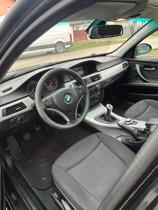 Bmw 318 d , 143 de cai