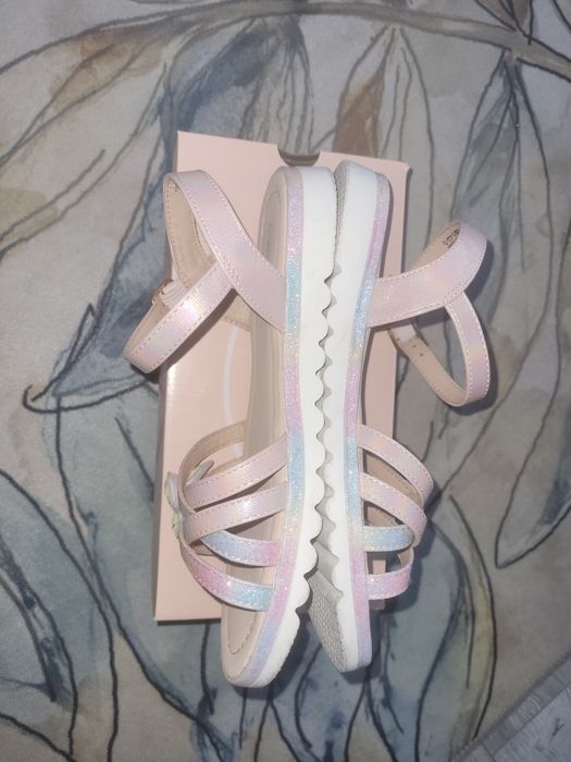 Sandale fetite nr 35