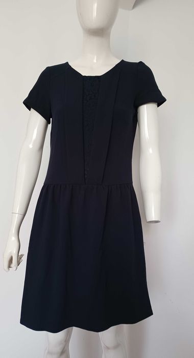 Rochie nouă Victoria Beckham