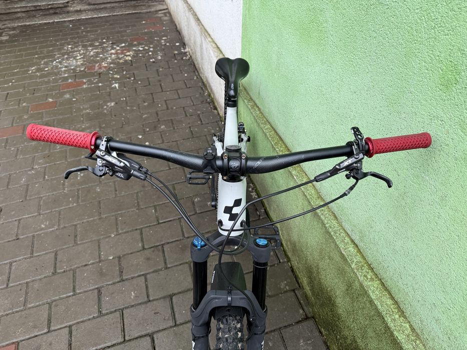 Cube Stereo 140 HPC Race Carbon L