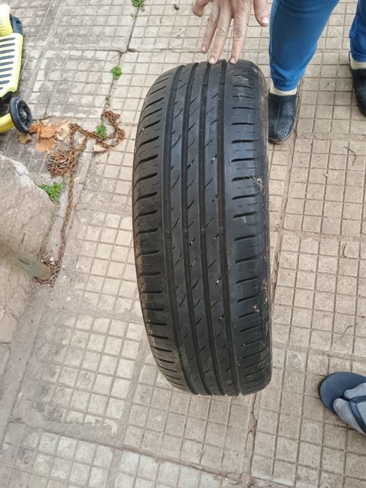 Продавам гуми nexen 205/60R16