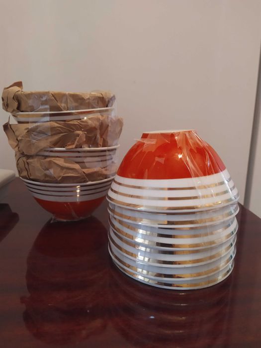 Посуда - пиалы для  чай . .12 шт. Хороший подарок к Нового году !