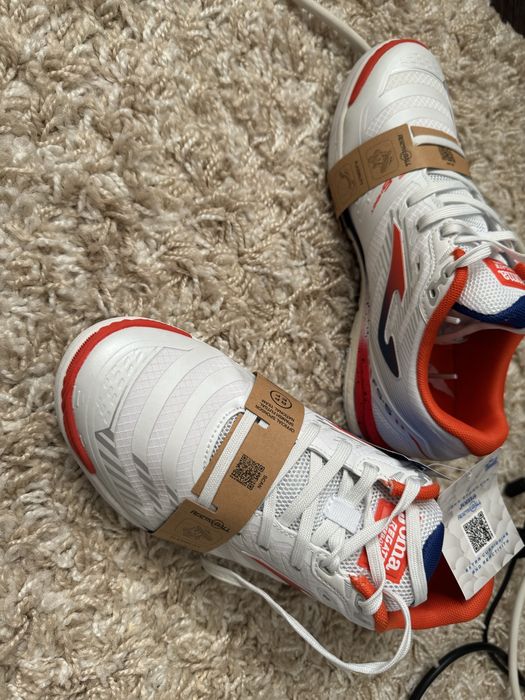 Кроссовки Joma новые