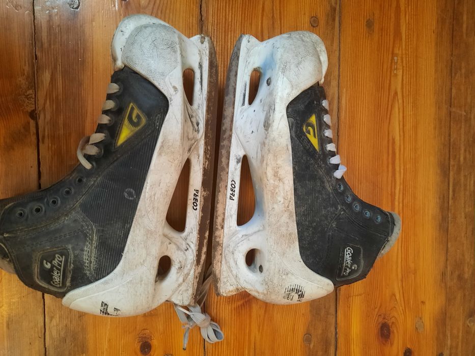 Коньки для взрослых 4 пары