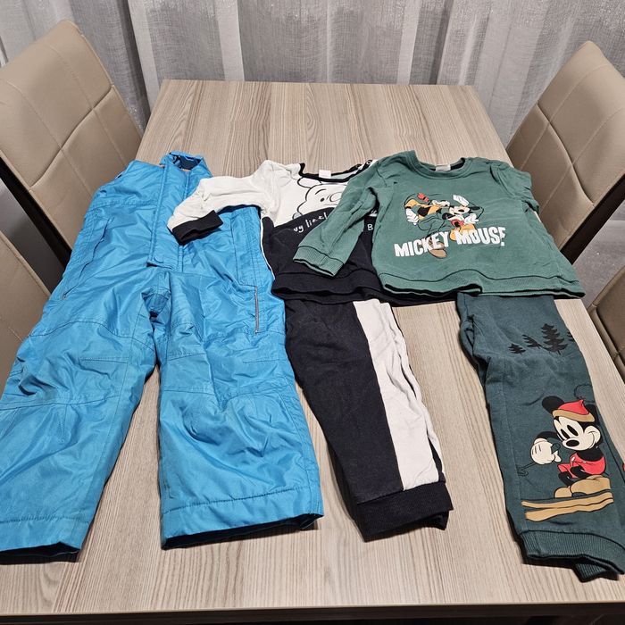 Vand lot haine copii