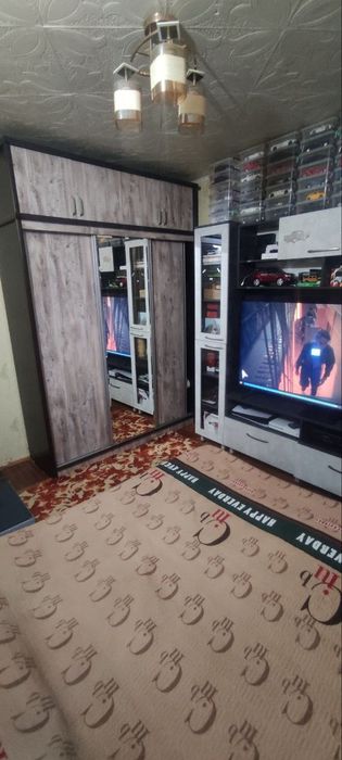 Продаётся 3/1/4  Авиасозлар1  Кадышева, 77 серия , 2*6 балкон