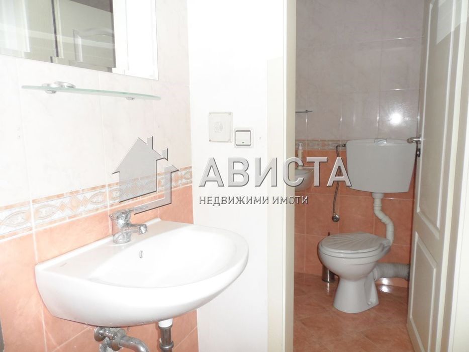 Дава се под наем Офис в София, Витоша - 60 кв.м за 548.25 € - Снимка #7