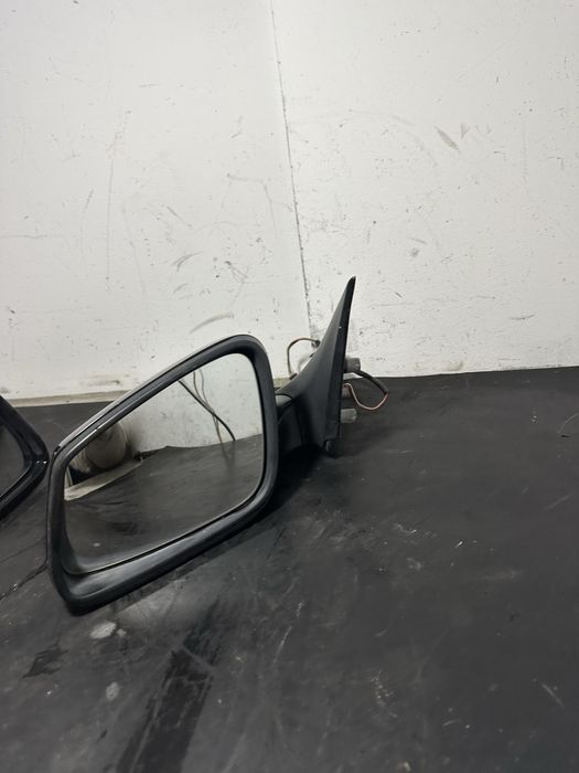 Oglinda stanga fata Bmw Seria 5 E60 E61 facelift Oglinda dreapta fata bmw Seria 5 E60 E61 facelift
