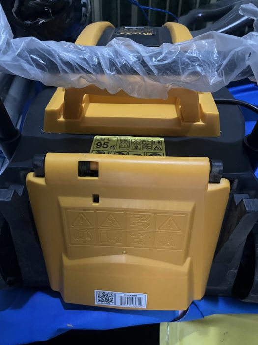 Газонакасилка сотилади!