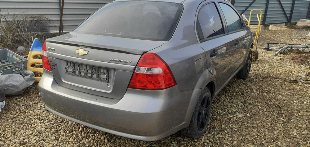 Dezmembrez Chevrolet Aveo 1.4 benzina