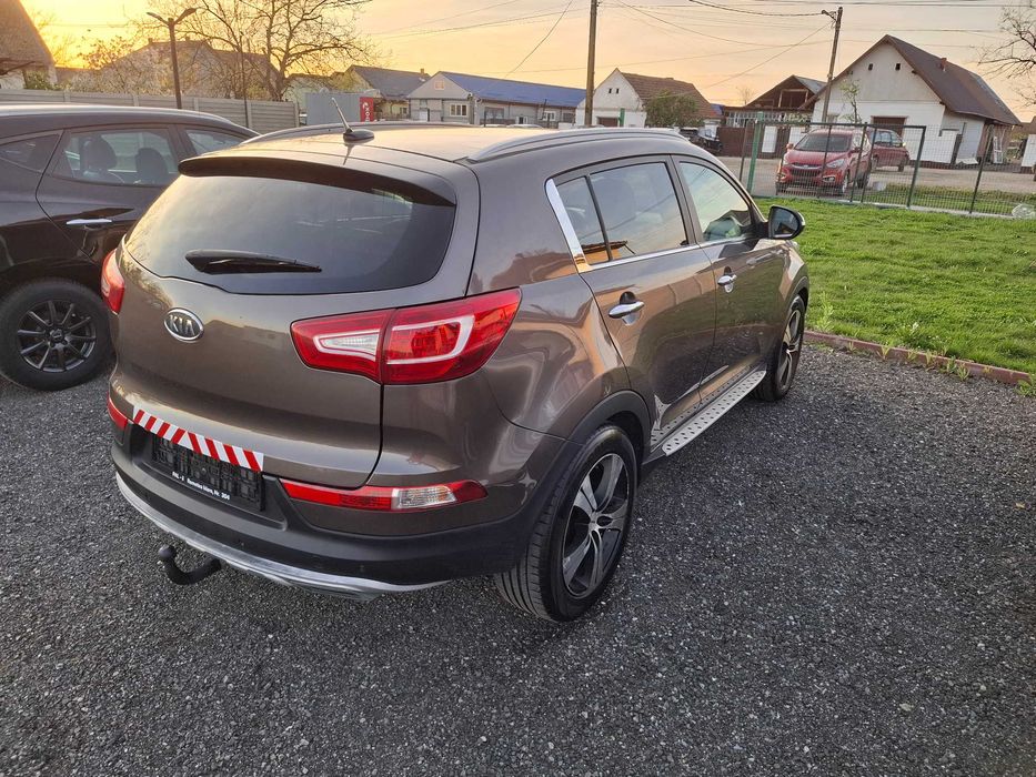 KIA Sportage 2011 — imagine 28