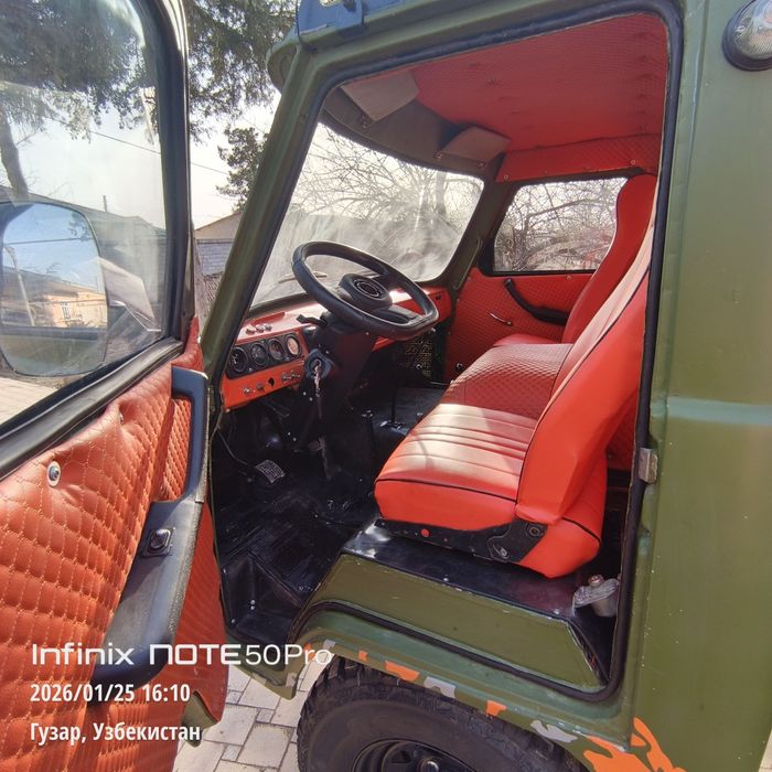 Uaz 3303 tentli sotiladi 10000$ narxini kelishamiz.