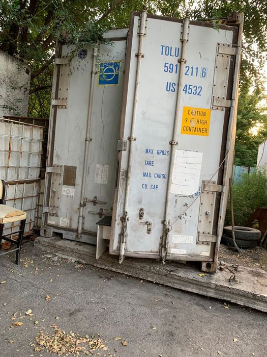 Продается промышлинй холодильник