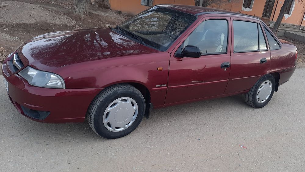 Нексия донс 2 сотилади