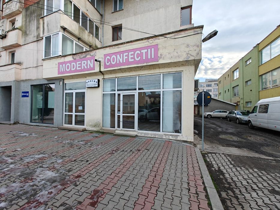 Spatiu comercial de închiriat