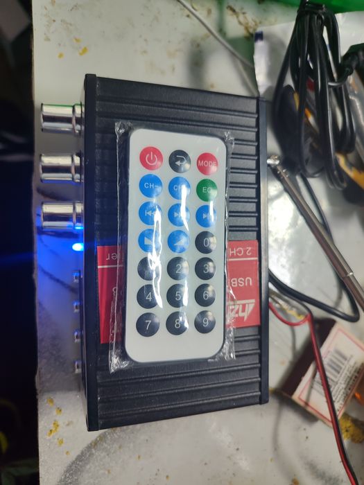 Усилитель Bluetooth , USB , mp3, aux 2x20w