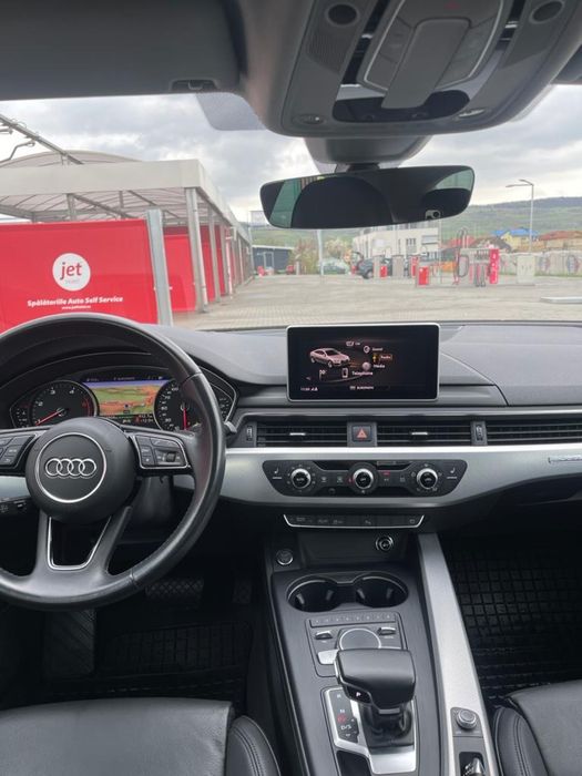 Audi A5 business /headup/QUATTRO