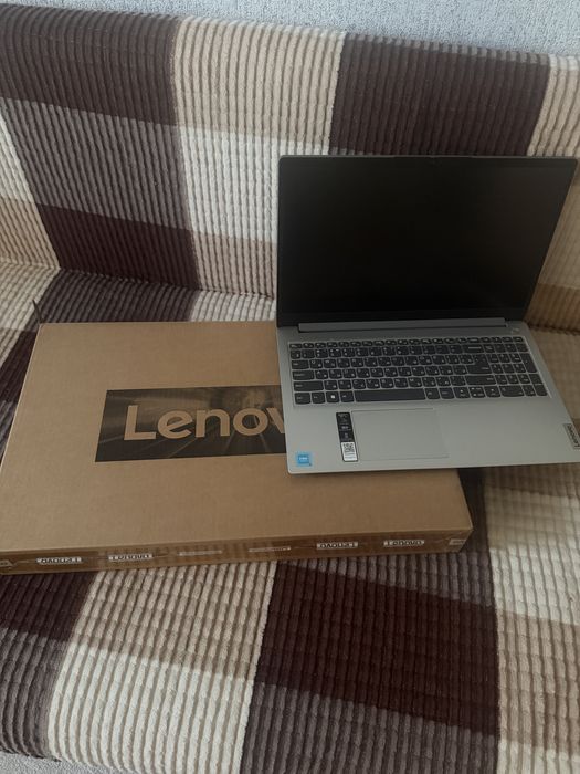 Продаётся ноутбук Lenovo