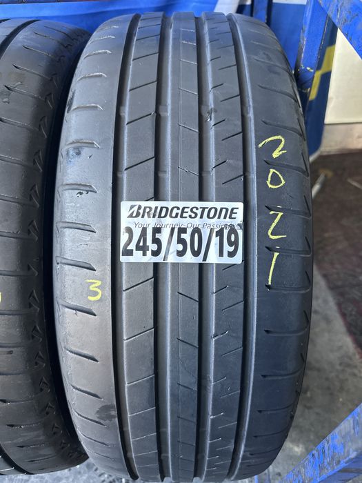 245/50/19 Bridgestone