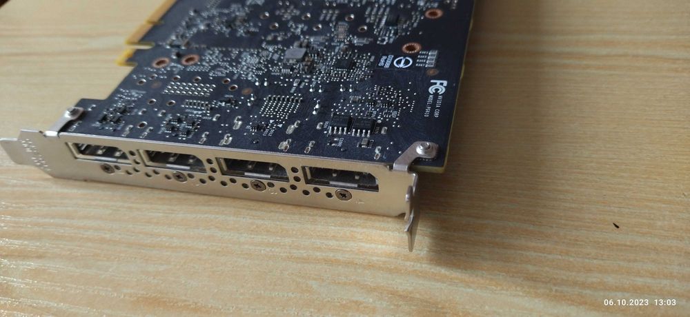 Видеокарта Quadro P2000