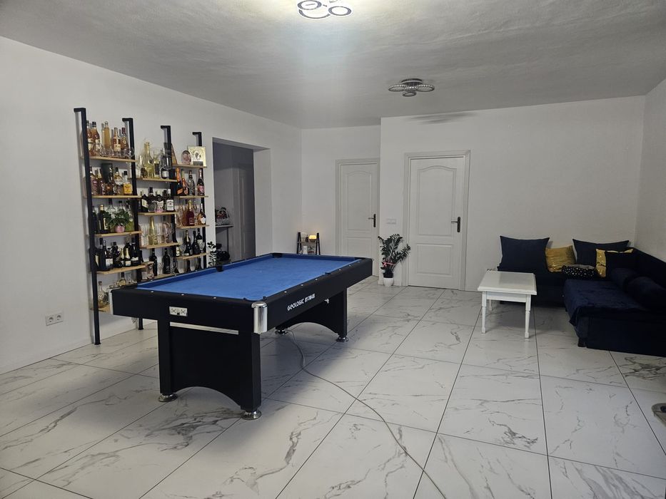 Apartament de vânzare