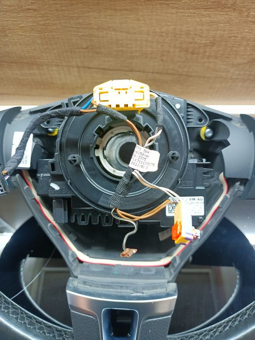 Мулти Волан за пасат б 7 VW Passat  и  модул волан Highline