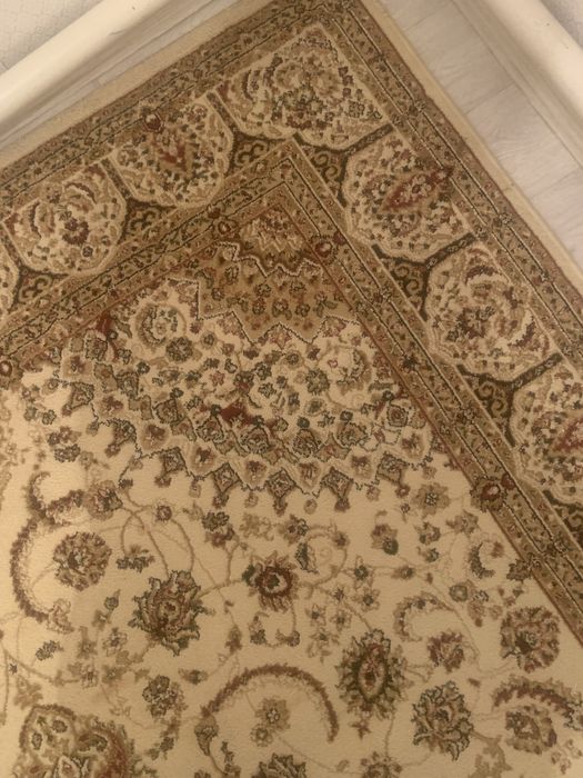 Ковер хорошом состояние