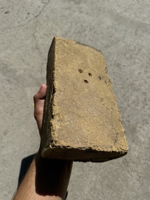 Николайский гишт сотилади 5000 сумдан