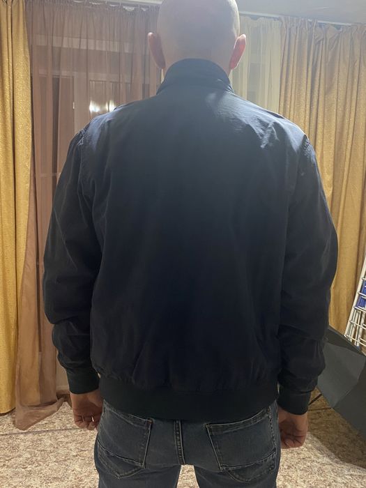 Продам куртки мужские