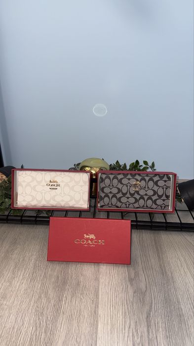 Coach портмонета