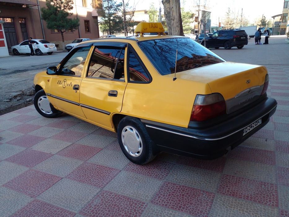 Дэу нексия сонс 2001 год