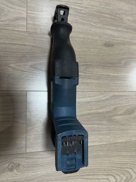 Саблен трион BOSCH GSA 18 V-LI