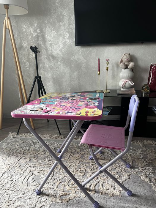 Продам детский столик