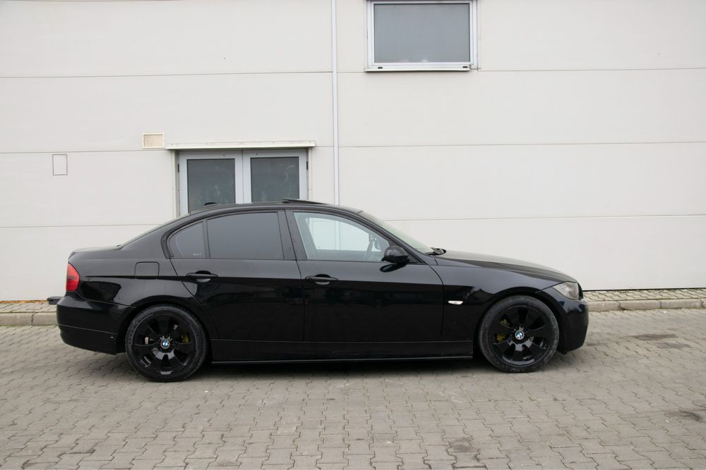 BMW Seria 3 / E90/ 320d/ Trapa/ Navigatie/ Pachet M/ Bixenon/Bluetooth