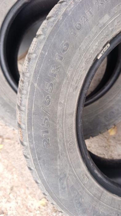 Резины зима 215/65/16