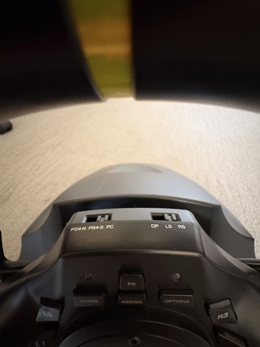 Vand volan gaming Hori (Racing Wheel Apex)