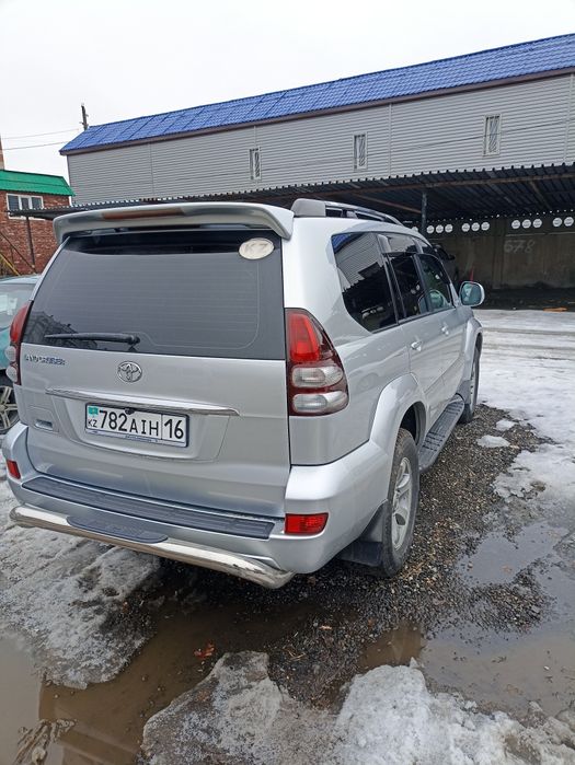 Тойота Прадо 120