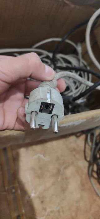Силовые провода C 13. Кабель интернета RJ 45