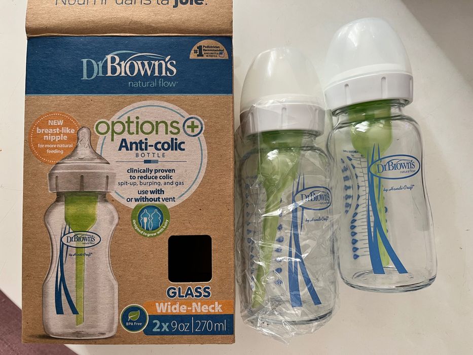 Стъклени бутилки и биберон 0-6м Nuk и DrBrown’s