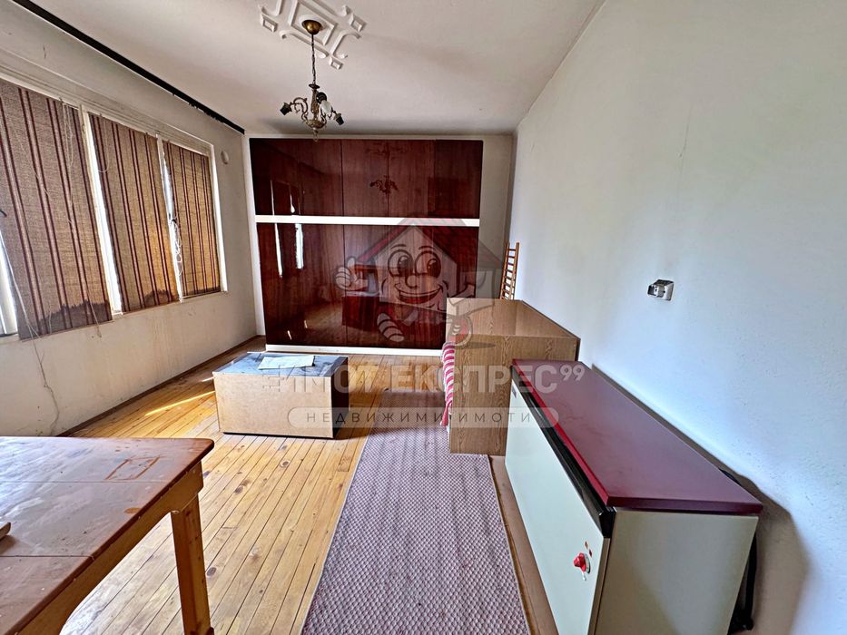 Продава се Многостаен апартамент в Асеновград - 145 кв.м за 725 €/кв.м - Снимка #13